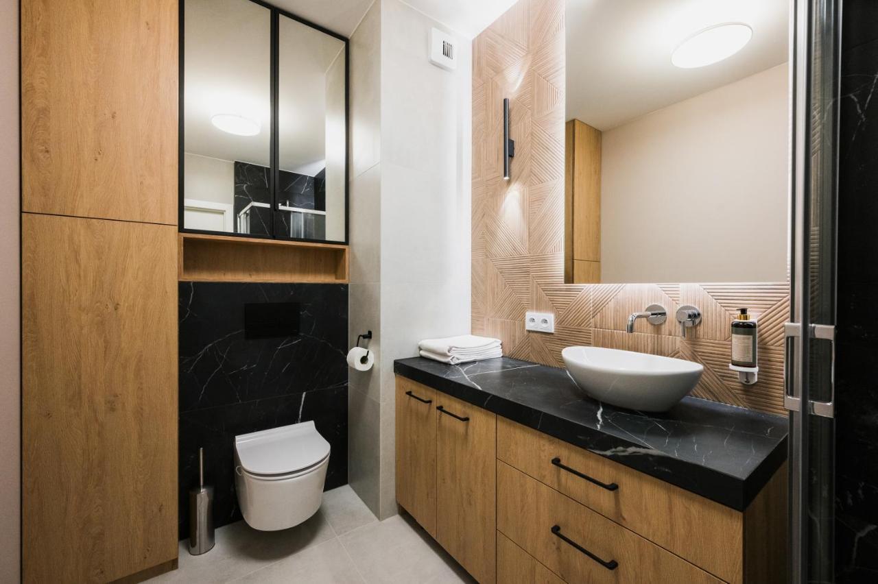 Tauron Arena Apartment With Garage - Krakow Lema Екстер'єр фото