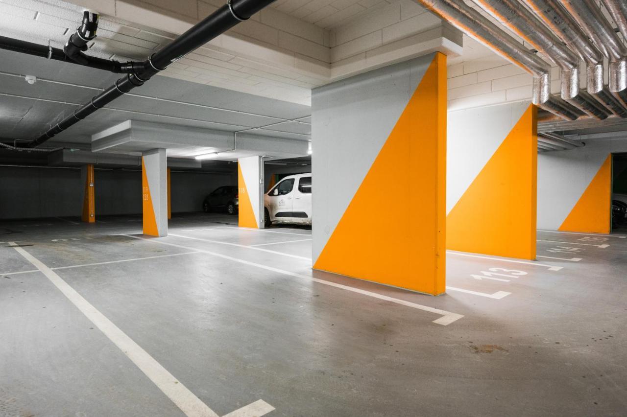 Tauron Arena Apartment With Garage - Krakow Lema Екстер'єр фото