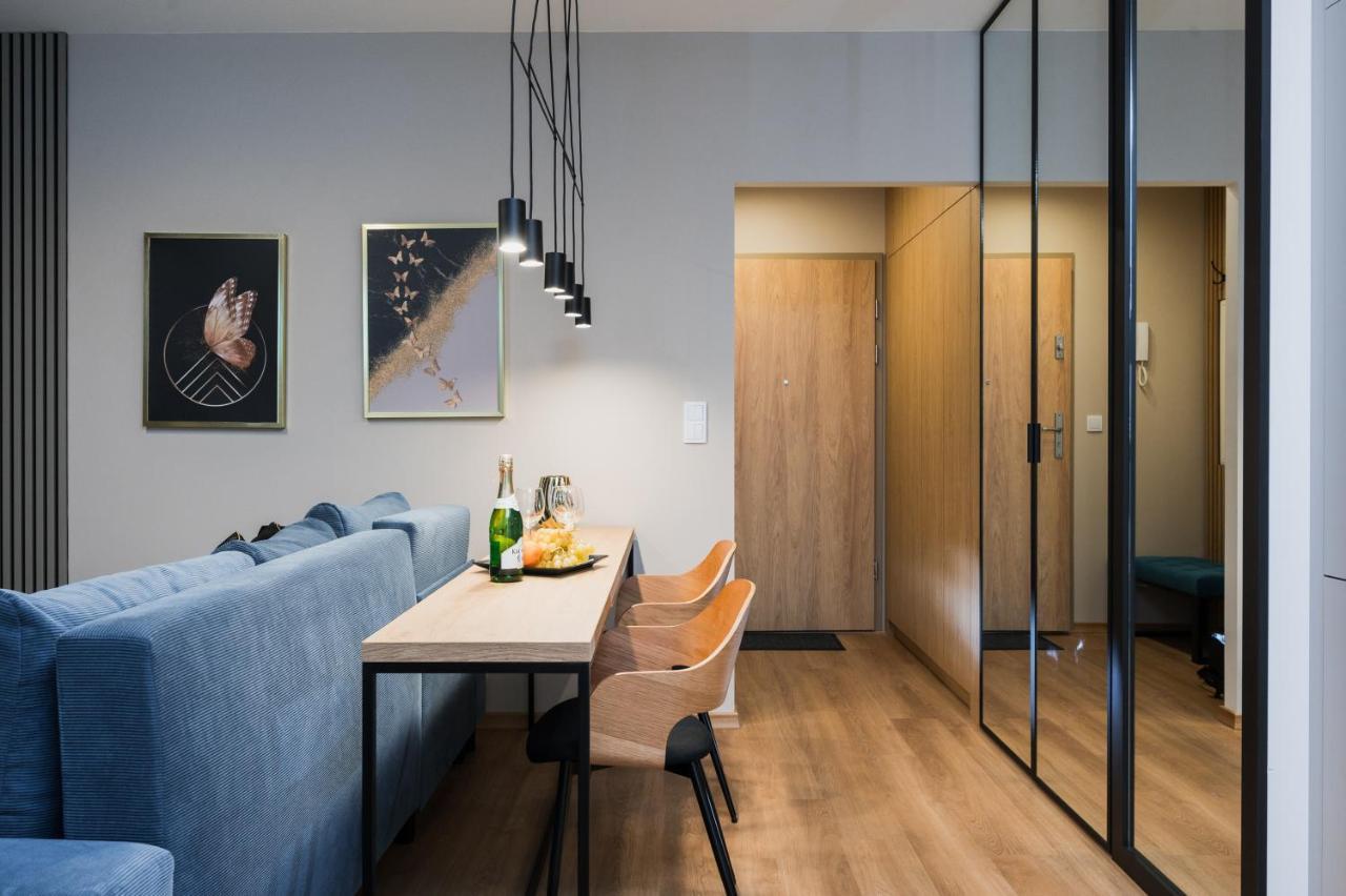 Tauron Arena Apartment With Garage - Krakow Lema Екстер'єр фото