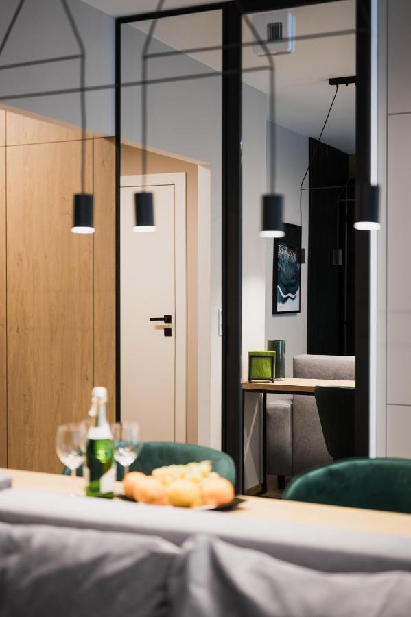 Tauron Arena Apartment With Garage - Krakow Lema Екстер'єр фото