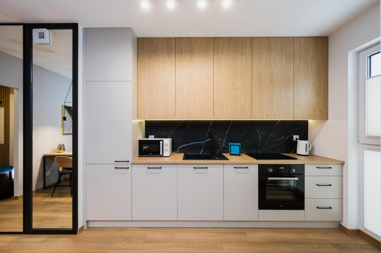 Tauron Arena Apartment With Garage - Krakow Lema Екстер'єр фото