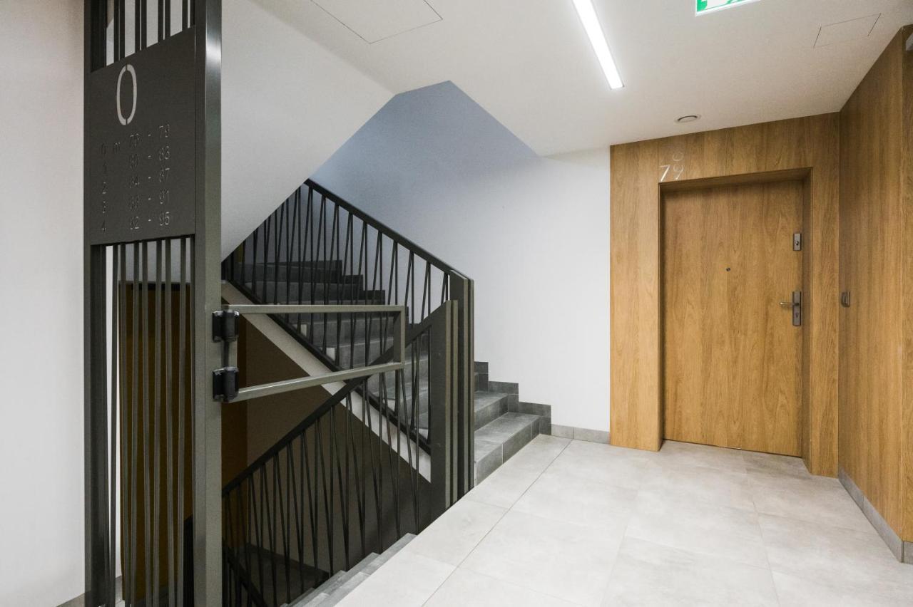 Tauron Arena Apartment With Garage - Krakow Lema Екстер'єр фото