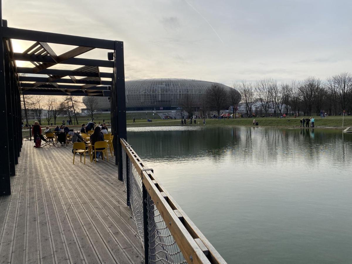 Tauron Arena Apartment With Garage - Krakow Lema Екстер'єр фото