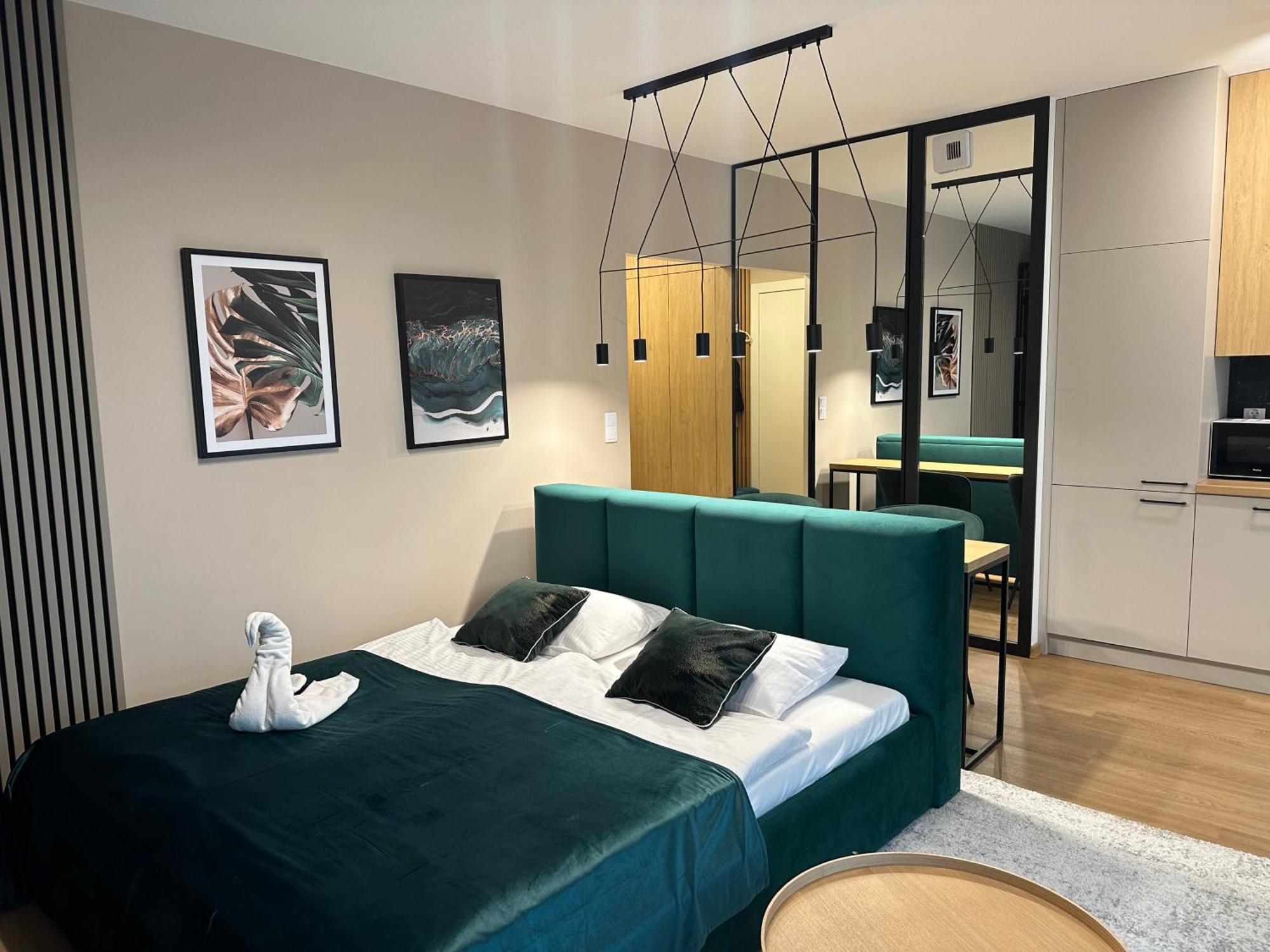 Tauron Arena Apartment With Garage - Krakow Lema Екстер'єр фото