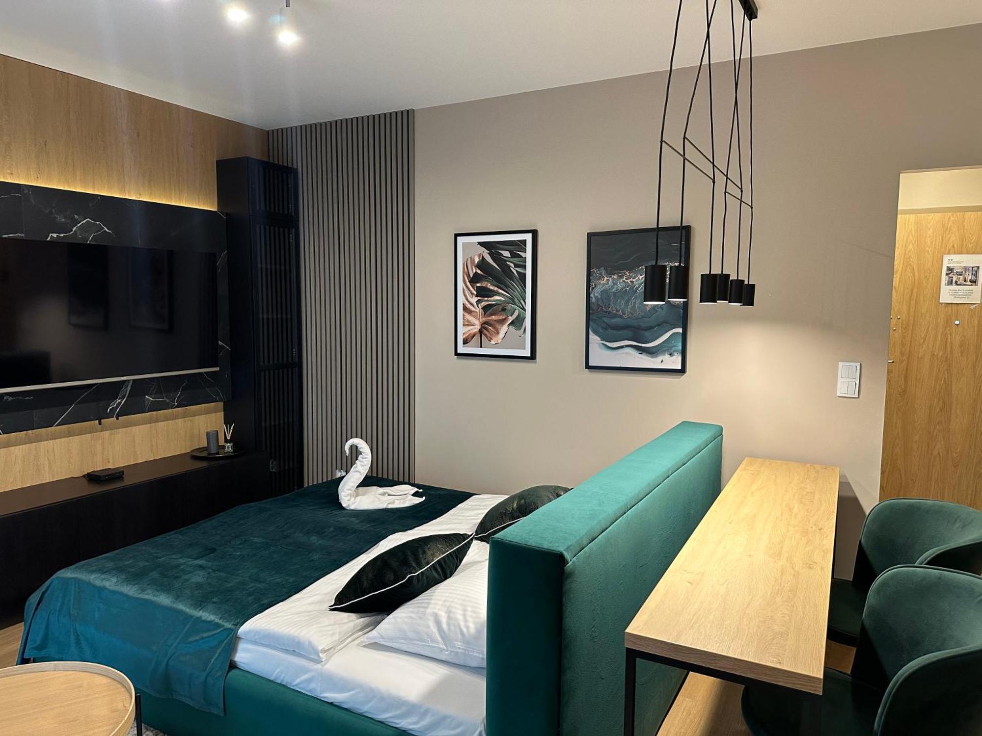 Tauron Arena Apartment With Garage - Krakow Lema Екстер'єр фото