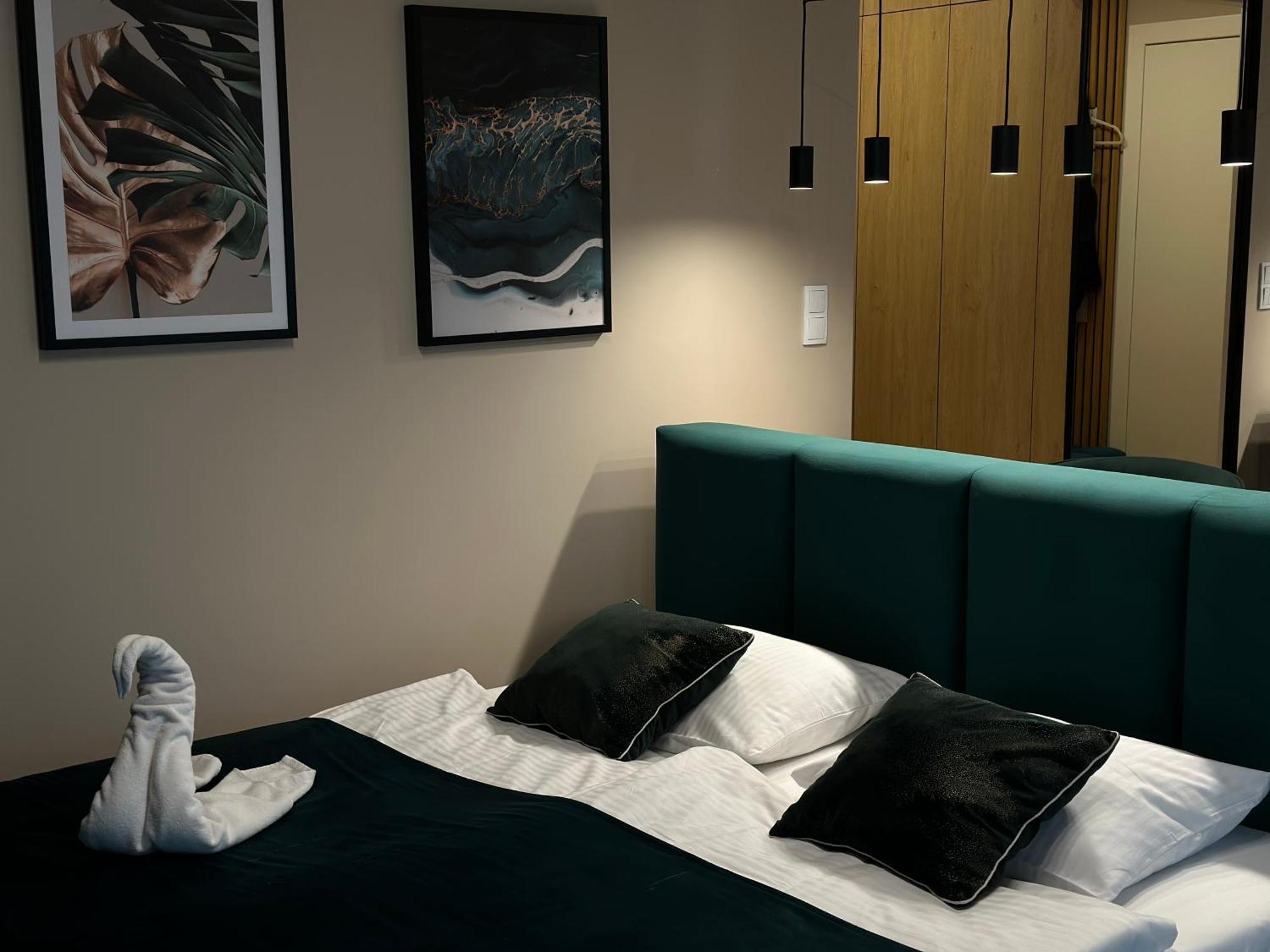 Tauron Arena Apartment With Garage - Krakow Lema Екстер'єр фото